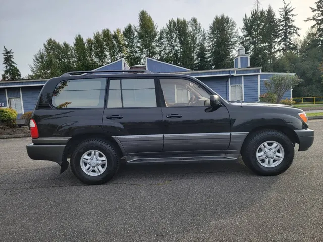 1999 Lexus LX 470 photo 4