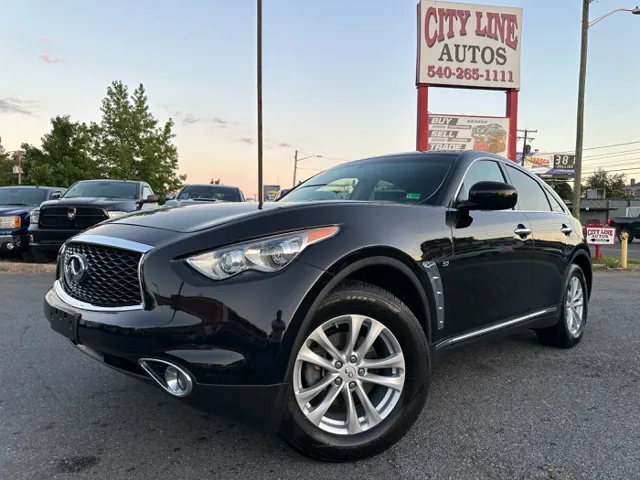2017 INFINITI QX70 Base's photo