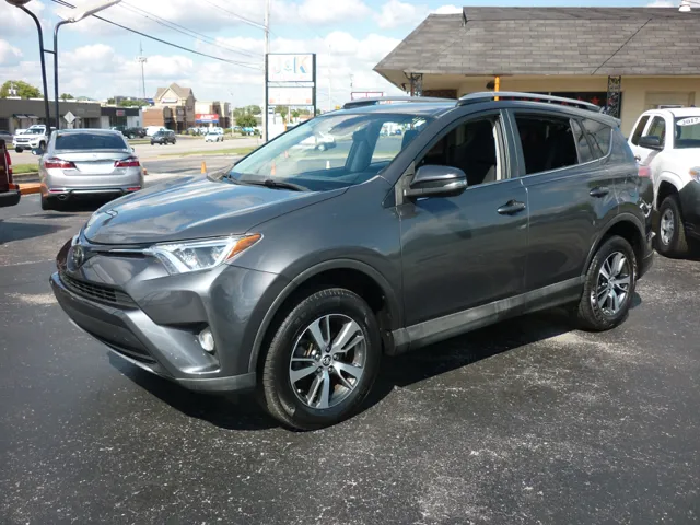 2018 Toyota RAV4 XLE