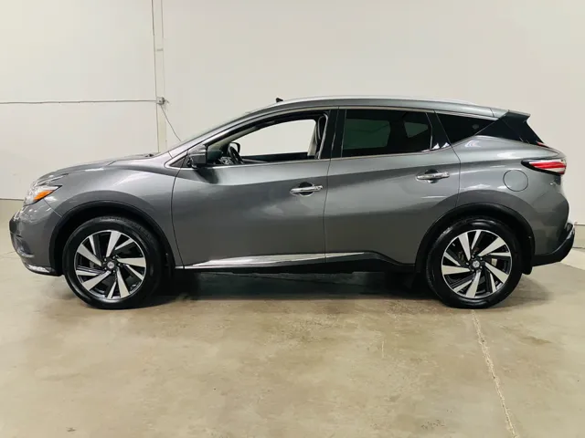 2015 Nissan Murano Platinum photo 2