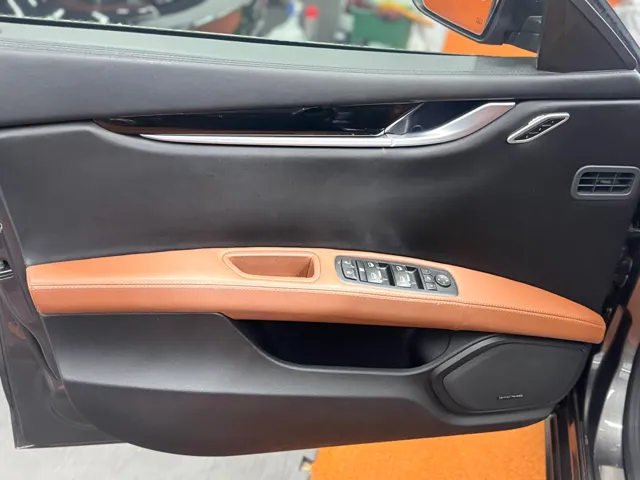 2017 Maserati Ghibli S - Photo 19