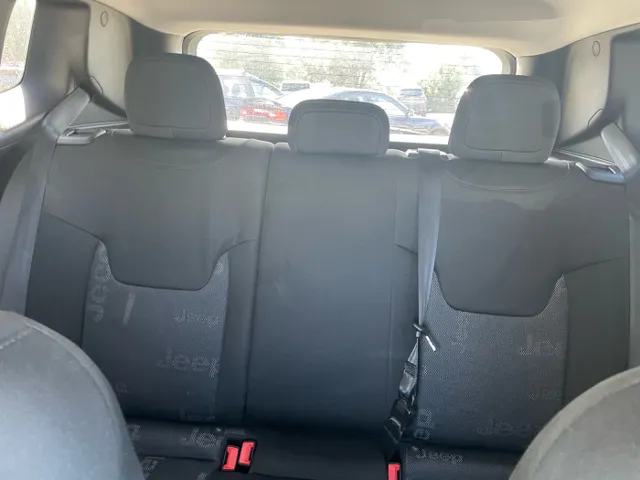 2016 Jeep Renegade Latitude - Photo 27