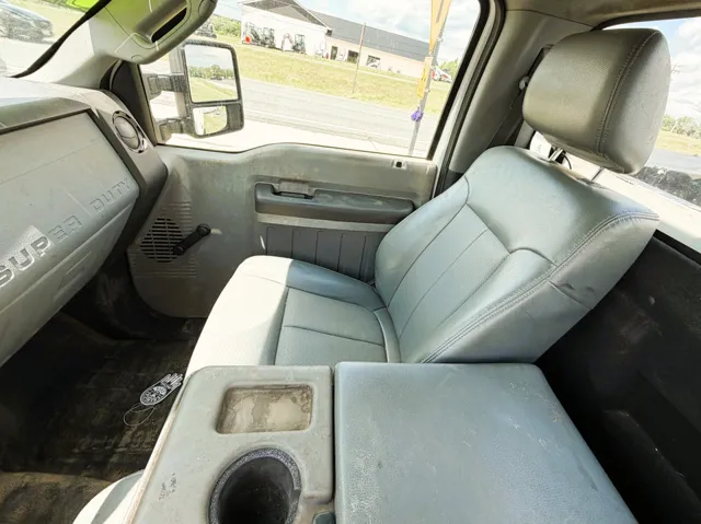 2015 Ford F-350 Super Duty Chassis Cab XLT - Photo 12