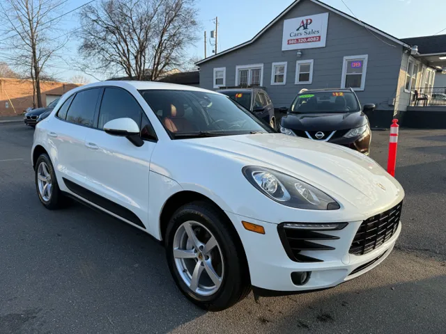2018 Porsche Macan Base