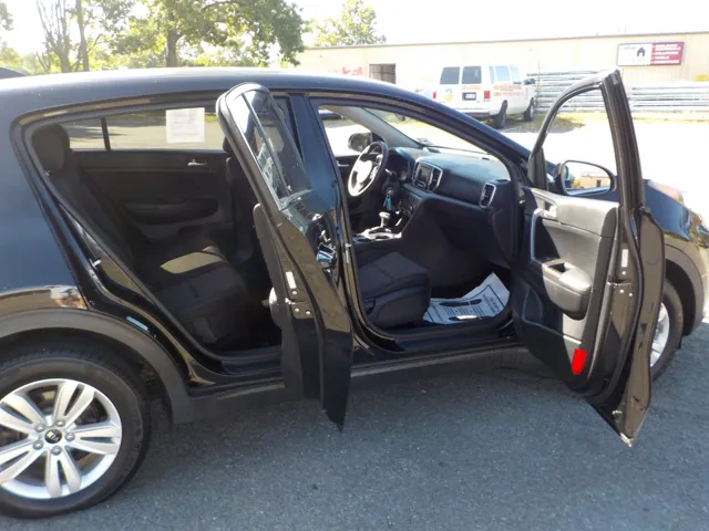 2017 Kia Sportage LX photo 12