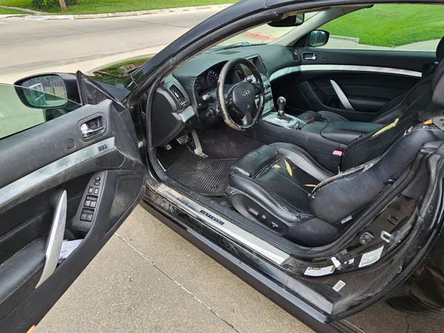 2010 INFINITI G Convertible 37 Sport - Photo 18