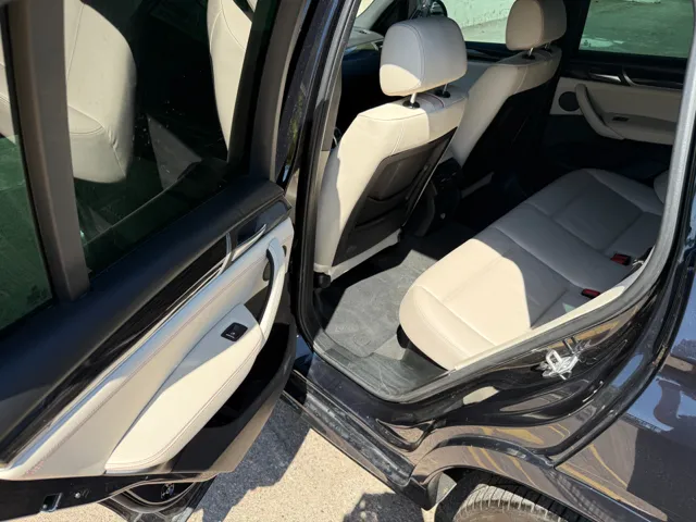 2017 BMW X3 sDrive28i - Photo 34