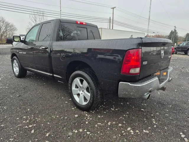 2011 Ram 1500 photo 3