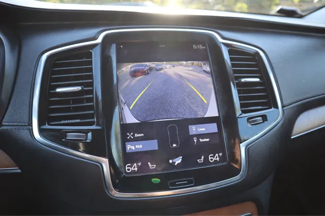2016 Volvo XC90 T6 Inscription photo 13