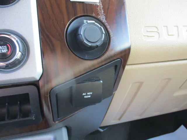 2015 Ford F-250 Lariat photo 20