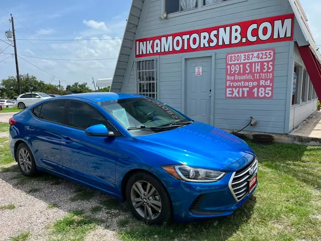 2018 Hyundai Elantra SEL FWD photo