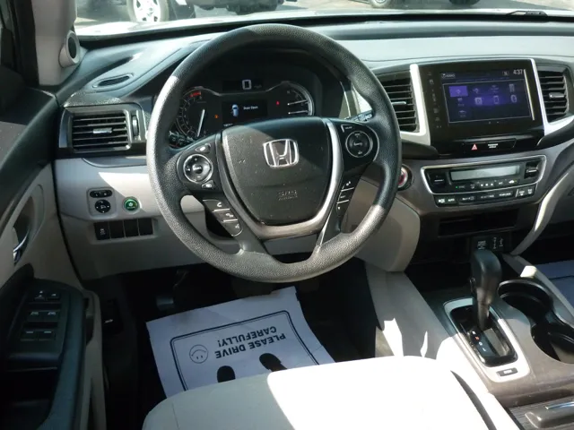 2018 Honda Pilot EX - Photo 9