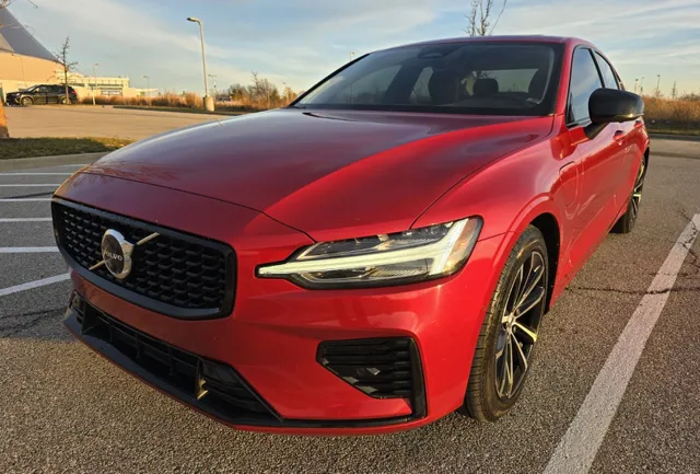 2023 Volvo S60 Plus