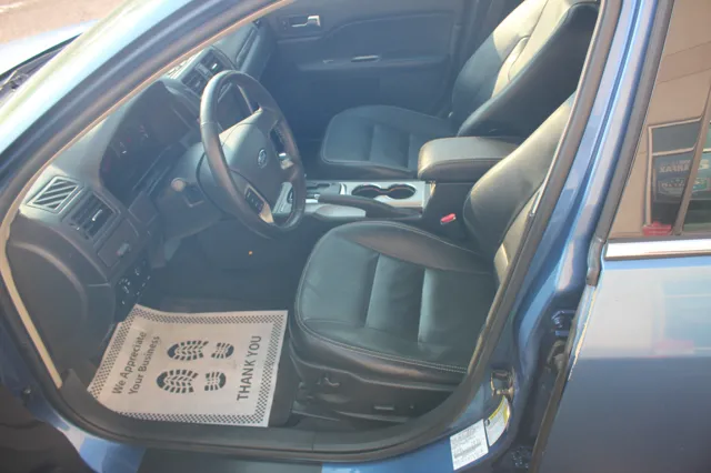 2010 Ford Fusion SEL - Photo 11