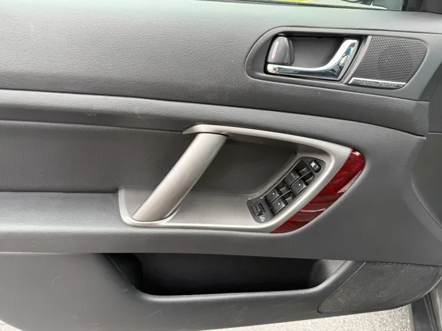 2009 Subaru Outback I Limited - Photo 14