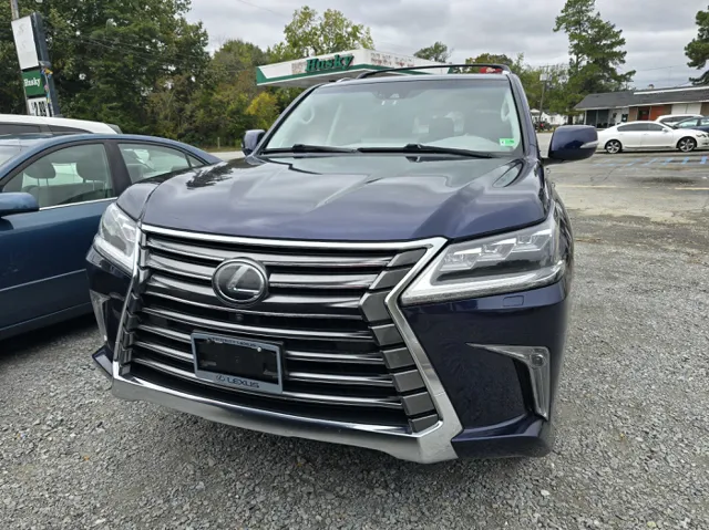 2016 Lexus LX 570 - Photo 20