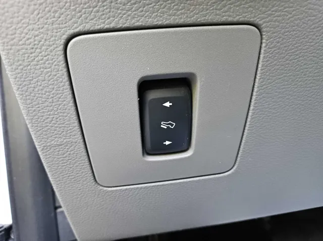 2017 Ford F-150 XLT photo 11