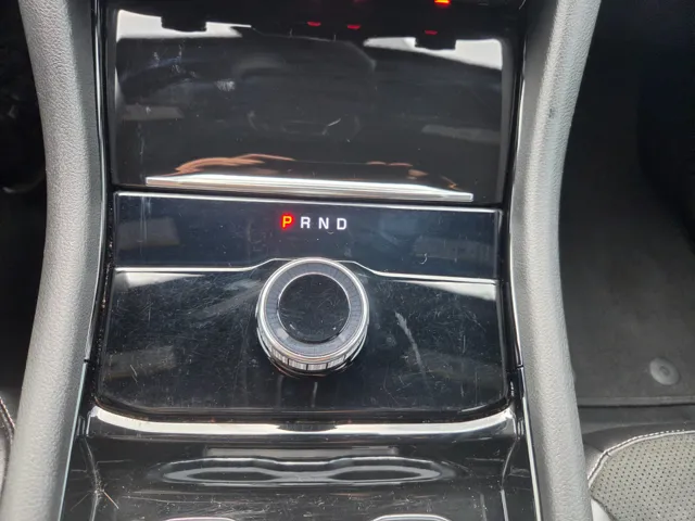 2023 Jeep Grand Cherokee Altitude - Photo 17