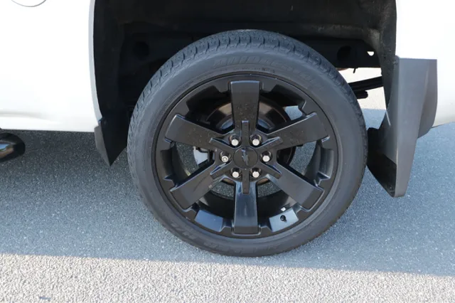2015 Chevrolet Silverado 1500 LT - Photo 22