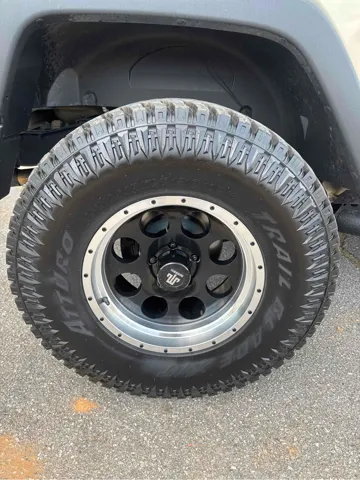 2017 Jeep Wrangler Sport S - Photo 12