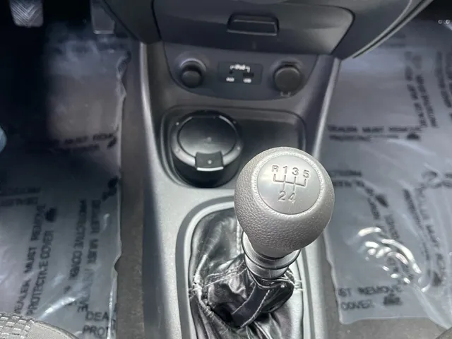 2011 Hyundai Accent GL - Photo 16