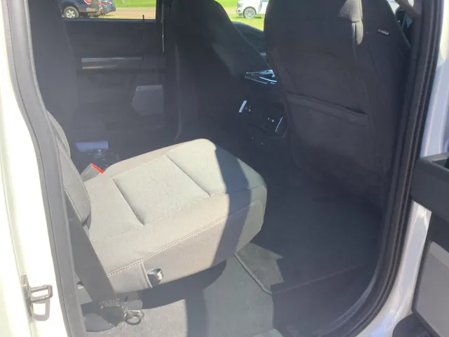 2023 Ford F-150 XLT - Photo 13