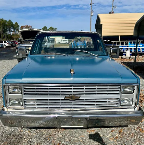 1983 Chevrolet C10's photo