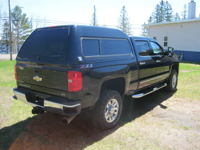 2019 Chevrolet Silverado 2500HD LTZ - Photo 7