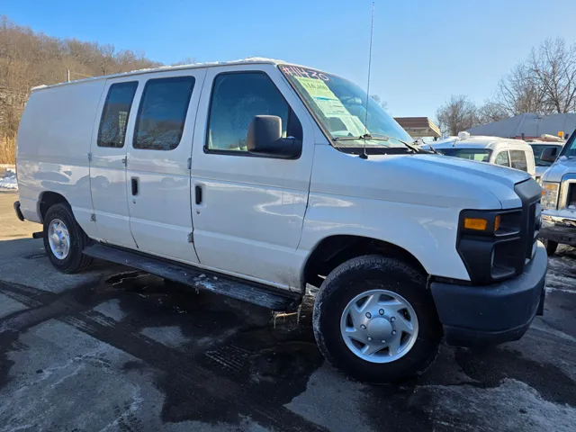 2012 Ford E-Series Econoline Van Commercial