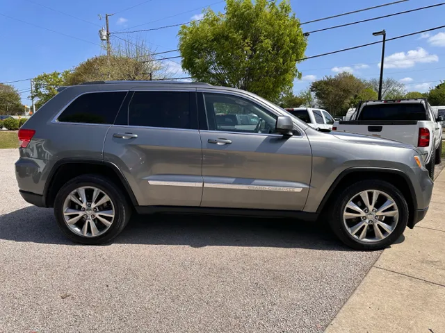 2013 Jeep Grand Cherokee Laredo - Photo 8