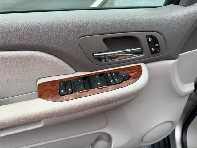 2007 Chevrolet Tahoe LT - Photo 12