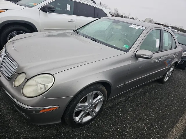 2006 Mercedes-Benz E-Class E500 4Matic's photo