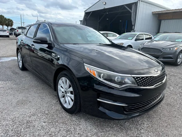 2016 Kia Optima EX AT's photo
