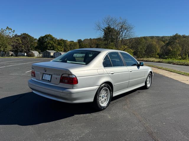 2002 BMW 5-Series