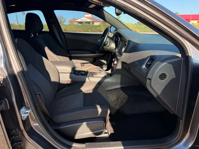 2018 Dodge Charger GT photo 2