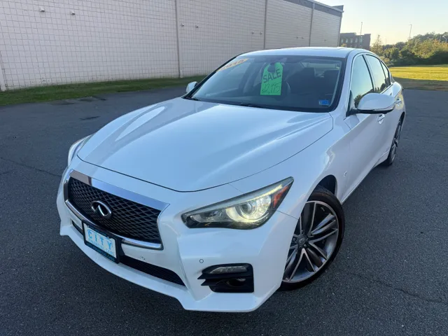 2015 INFINITI Q50