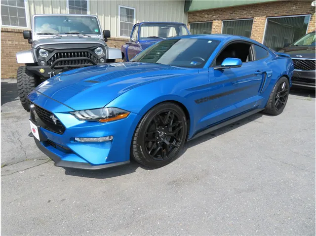 2021 Ford Mustang GT Coupe Premium's photo