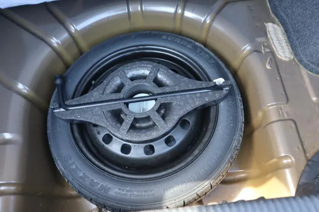 2010 Ford Focus SE - Photo 54