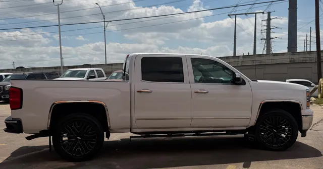 2019 Chevrolet Silverado 1500 LT - Photo 25