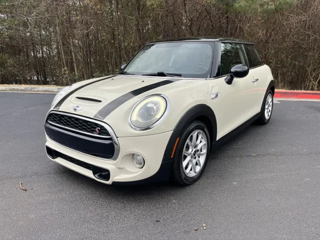 2014 MINI Cooper S's photo