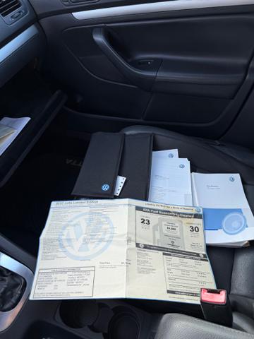 2010 Volkswagen Jetta LIMITED 2.5L