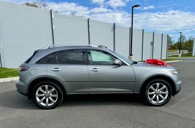 2005 INFINITI FX 45 - Photo 9