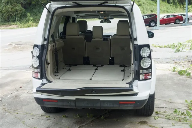 2016 Land Rover LR4 HSE LUX - Photo 17