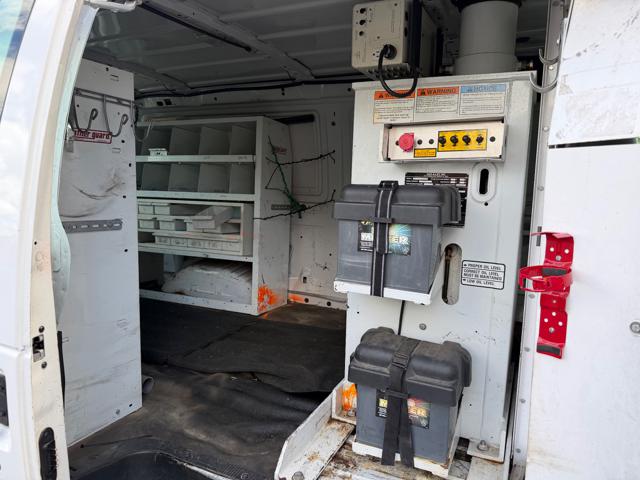 2013 Ford Econoline E-350 Super Duty