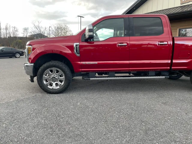 2018 Ford F-250 photo 2