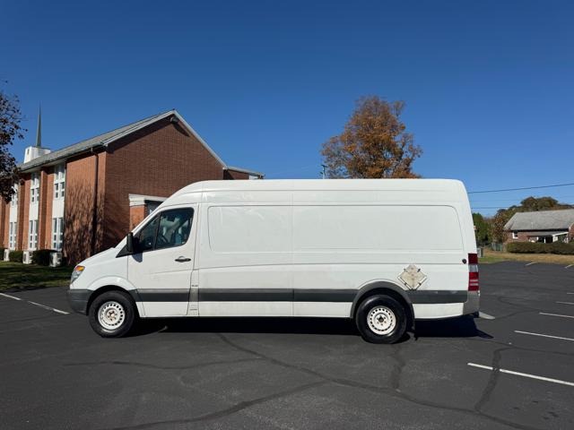 2011 Mercedes-Benz Sprinter 2500 High Roof 170-in. WB