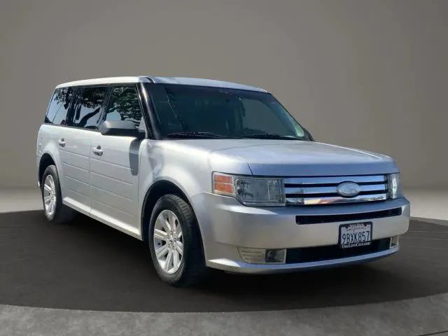 2012 Ford Flex SE FWD's photo