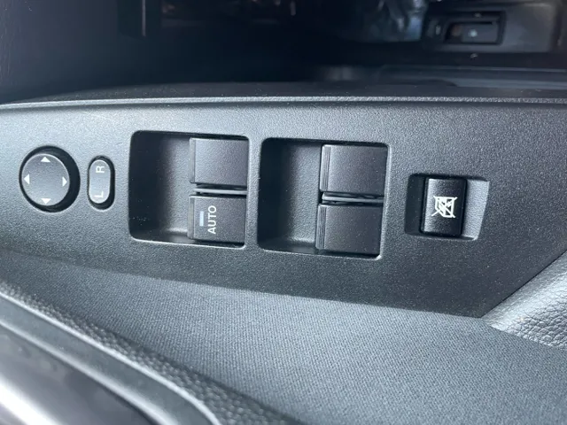 2010 Mazda MAZDA3 s Sport - Photo 20