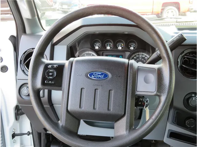 2011 Ford F-450 Super Duty XL - Photo 8