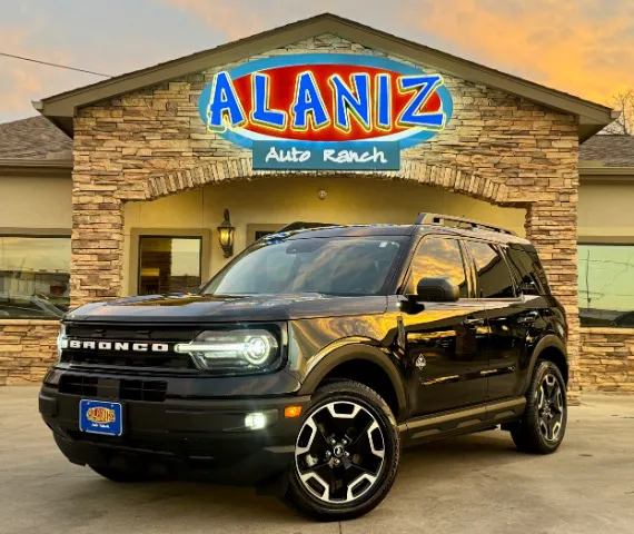 2023 Ford Bronco Sport Outer Banks's photo